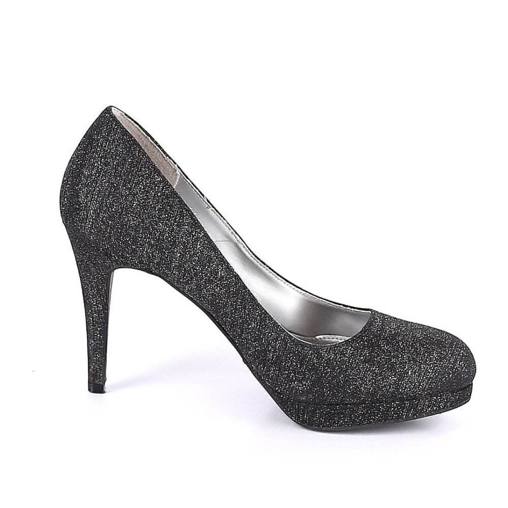 FIONI Night Jolly Joyeux Shimmer Platform Pumps Silver Metallic Heels 7.5‎